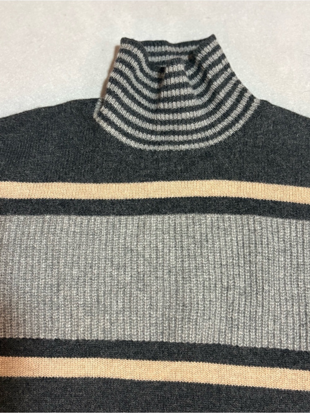 Autumn Cashmere XS 100% Cashmere Striped Turtleneck Quiet Luxury Sweater Soft - Picture 4 of 9